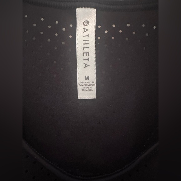 NEW Women’s Athleta Accelerate Tank, Black, Size M, NWOT - Picture 5 of 7